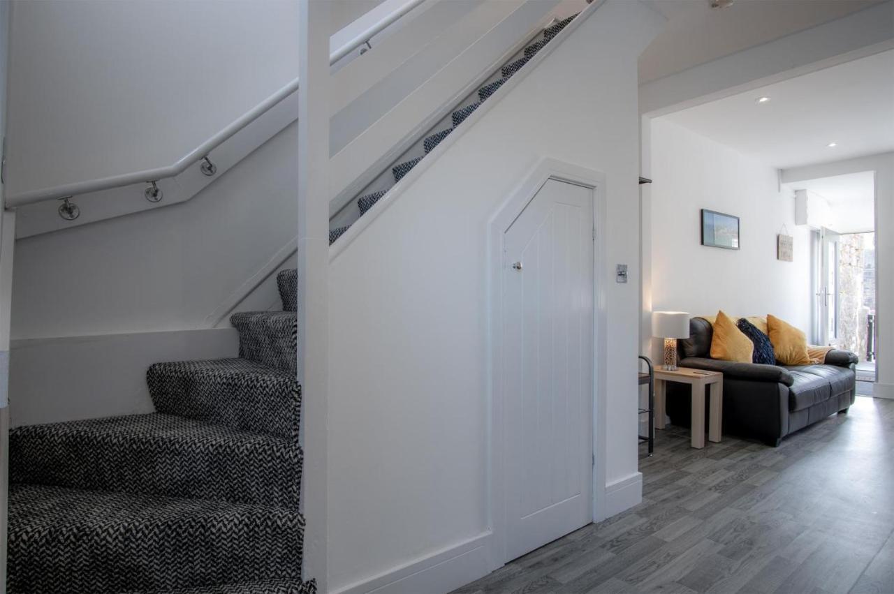 Hawtree - 2 Bedroom - Сasa de vacaciones Tenby