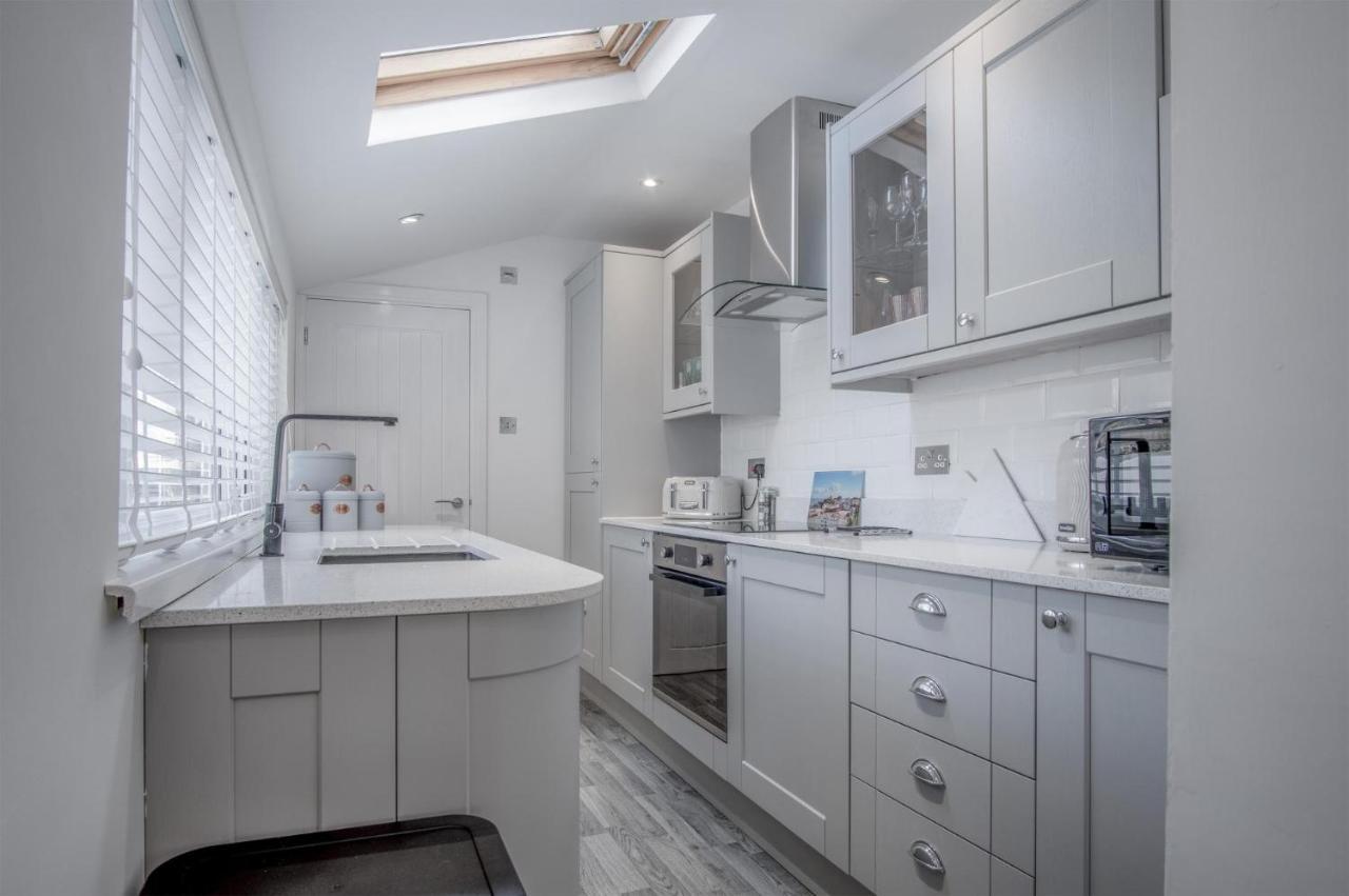 Hawtree - 2 Bedroom - Сasa de vacaciones